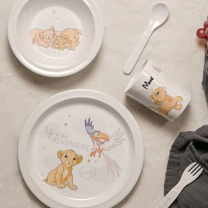 Coffret Repas Disney Avec Gobelet Personnalisé - Simba Et Nala 4 Coffret Repas Disney Avec Gobelet Personnalisé - Simba Et Nala – Image 2